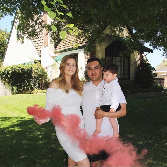 Meet your Posher, Haven - Picture 3 of 5